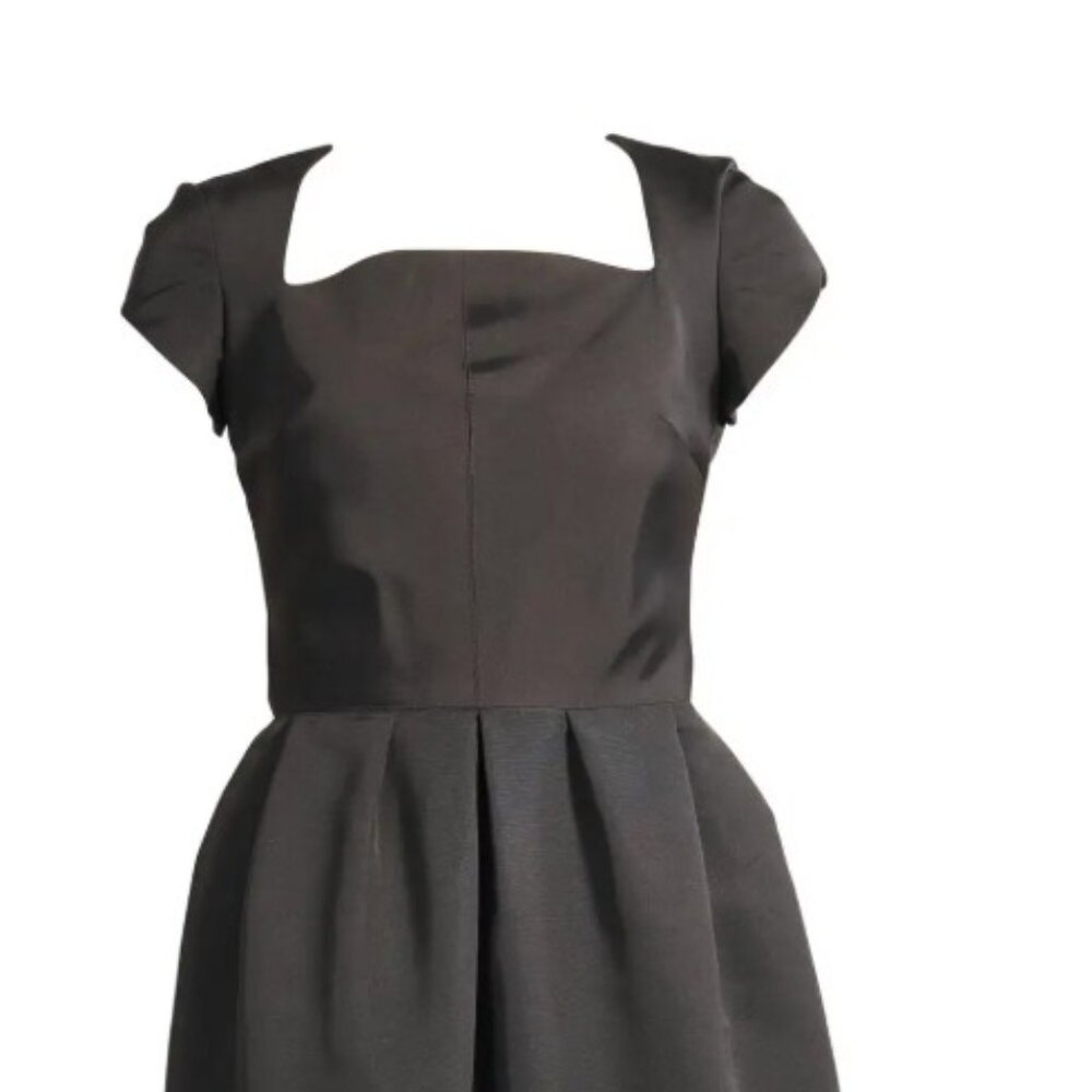 Oscar de la Renta Black Silk Short Sleeve Faille Cocktail Dress - Picture 4 of 9